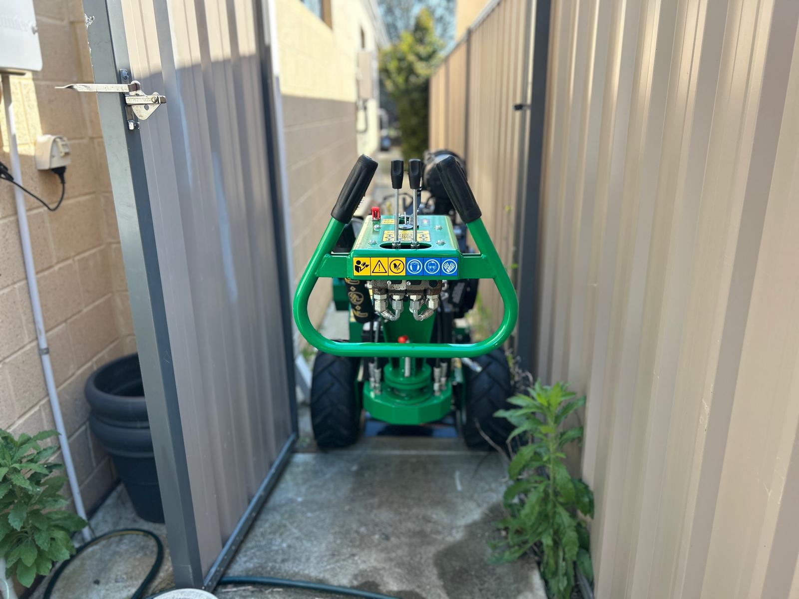 Tight Access stump grinding specialists